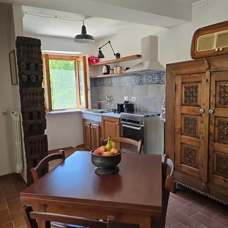 Ca Di Mencio فندق مبيت وإفطار